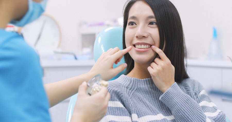 What Happens During a Dental Exam?