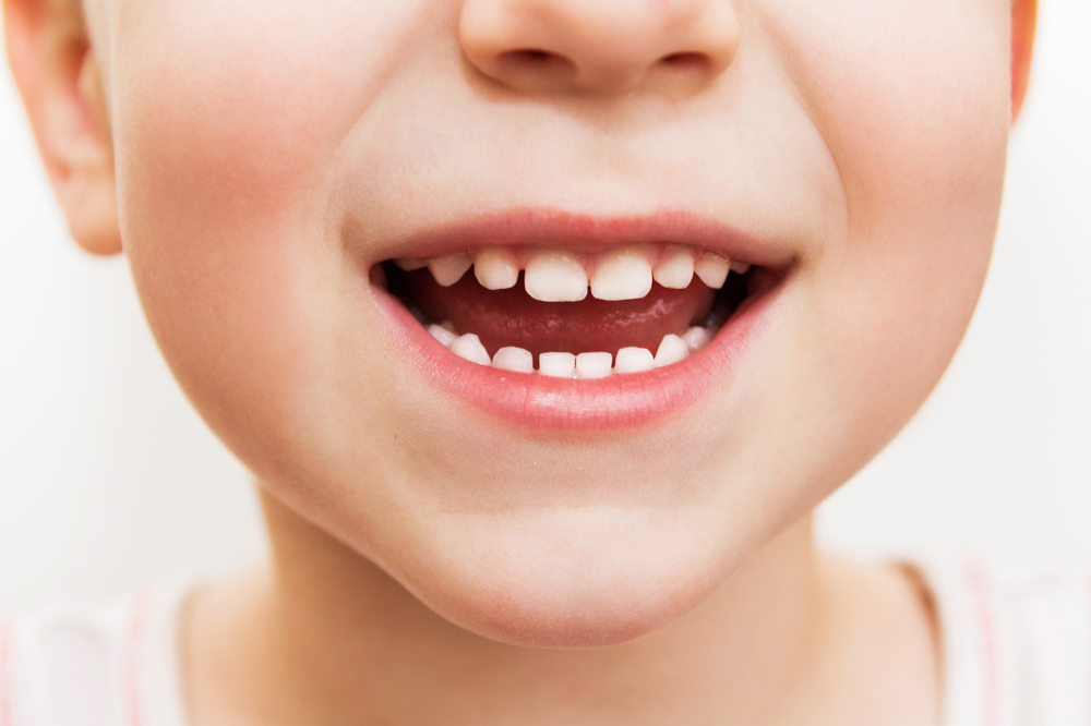 toddler teeth smiling