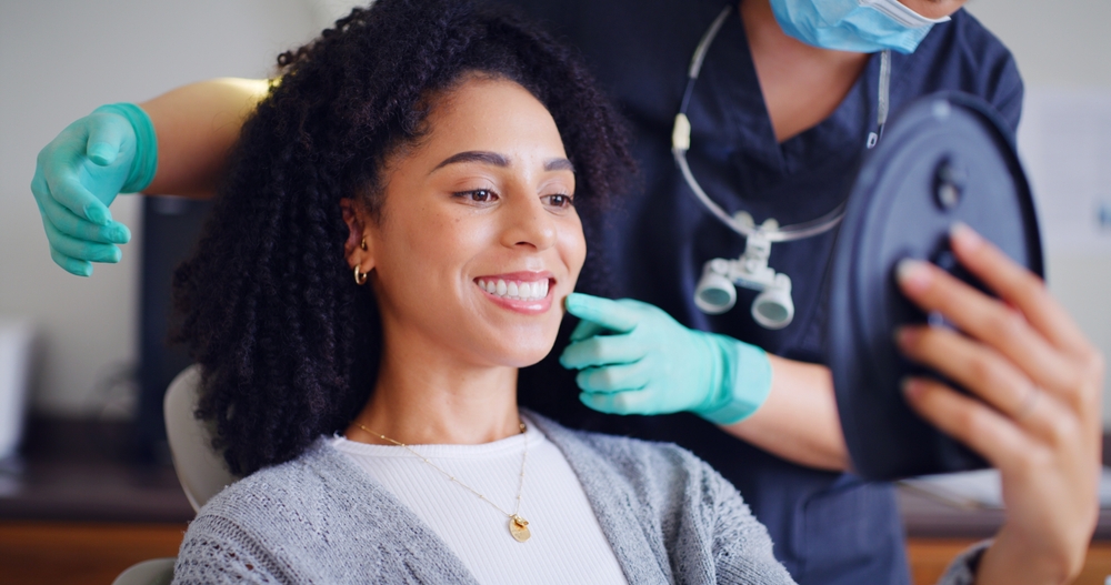 Woman,,Smile,And,Mirror,For,Checkup,With,Dentist