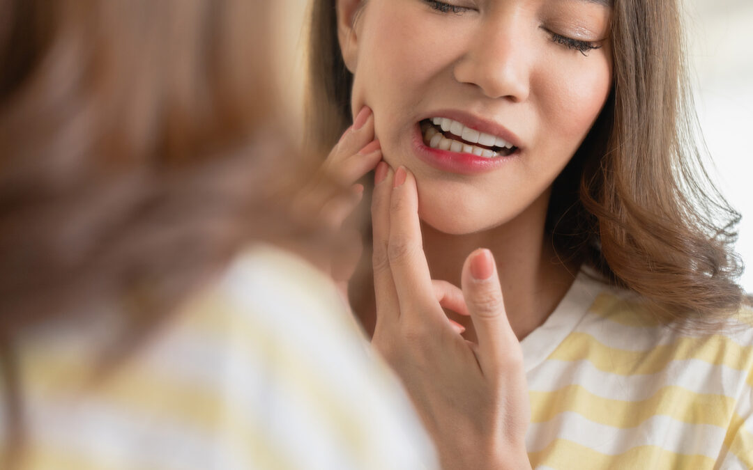 5 Signs You Might Be Grinding Your Teeth (And What to Do About It)